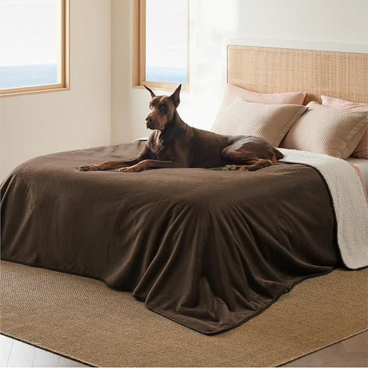 Bedsure Waterproof Blanket for Bed Soft Sherpa Fleece Throw,King 108"x86" | Plush Cozy Calming Reversible Dog Blankets for Large Senior Dogs,Warm Bed Couch Cover,Pet Furniture Protector,Brown by Unknown