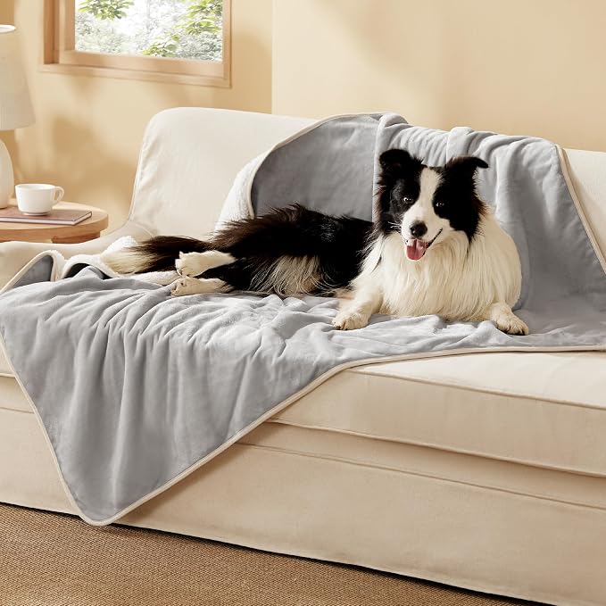 Bedsure Waterproof Dog Blankets for Large Dogs Sherpa Fleece Throw, 40X50 | Washable Soft Plush Pet Cat Blanket for Couch Cover, Reversible Cozy Calming Sofa Protector Warm for Senior Dogs,Light Grey by Unknown