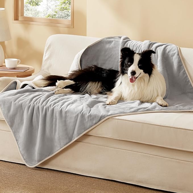 Bedsure Waterproof Dog Blankets for Large Dogs Sherpa Fleece Throw, 40X50 | Washable Soft Plush Pet Cat Blanket for Couch Cover, Reversible Cozy Calming Sofa Protector Warm for Senior Dogs,Light Grey by Unknown