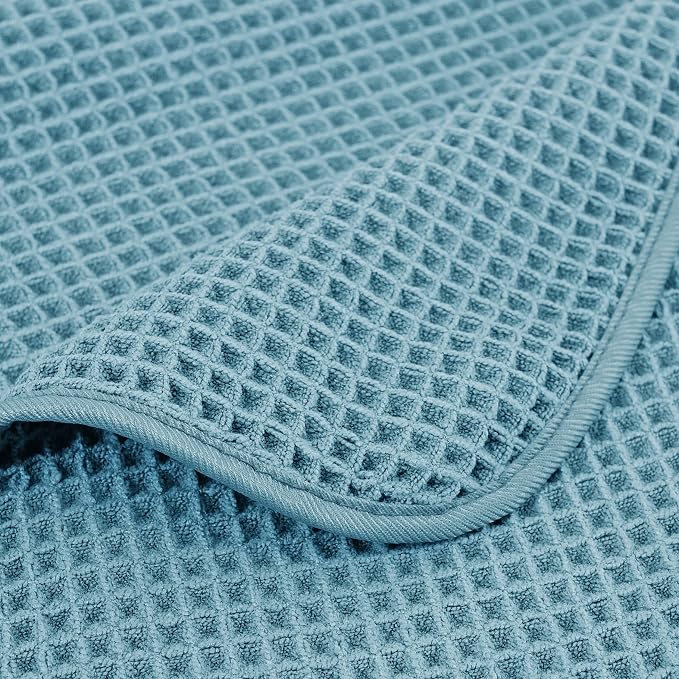 POLYTE 430 GSM Microfiber Oversize Quick Dry Lint Free Bath Towel, 60 x 30 in, 4 Pack (Waffle Weave) - Image 7