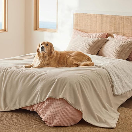Bedsure Waterproof Blanket for Bed Soft Sherpa Fleece Throw,Queen 90x86 | Plush Cozy Calming Reversible Dog Blankets for Large Senior Dogs,Warm Bed Couch Cover,Pet Furniture Protector,Cream by Unknown