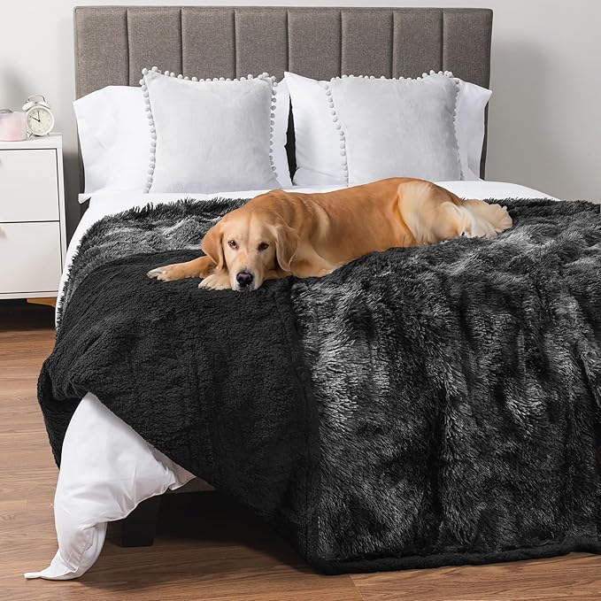 PetAmi Waterproof Dog Blanket for Couch, Queen Bed & Furniture,Reversible Sherpa & Faux Fur Pet Blanket, Leakproof Throw for Large Dog Cat, Washable Soft Calming Protector (90x90, Tie-Dye Black) by PetAmi