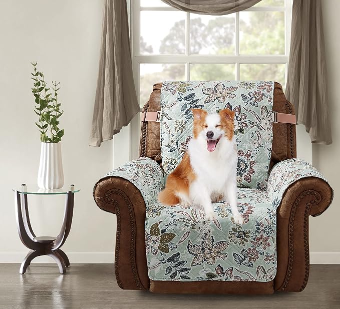 Brilliant Sunshine Green Vintage Flowers Couch Armchair Cover, 23" seat | Non Slip Sofa Cover, Quilted Furniture Protector, Washable Chair Slipcover for Pets, Dogs & Cats - Image 2
