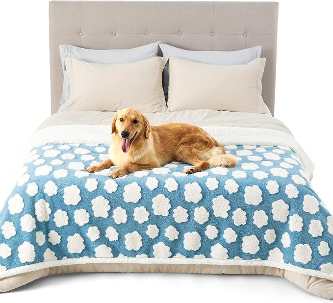 LE SURE Waterproof Blanket for Bed Cute Cozy 3D Jacquard, Twin（60x80） | Dog Blankets for Large Dogs, Pet Aesthetic Gift, Warm Soft Sherpa Throw, Reversible Couch Protector, Clouds Blue - Image 7