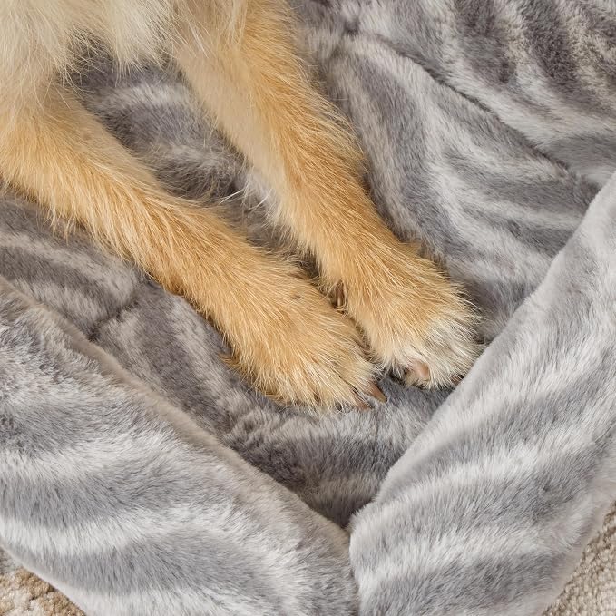 MidWest Homes for Pets QuiteTime Deluxe Wave Bolster Bed for Tiny Dogs; Easily Machine Wash and Dry; Gray; 18"; 40218-WVGY - Image 7