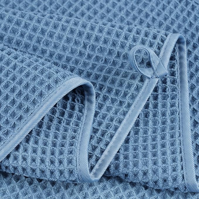 POLYTE 430 GSM Microfiber Oversize Quick Dry Lint Free Bath Towel, 60 x 30 in, 4 Pack (Waffle Weave) - Image 4
